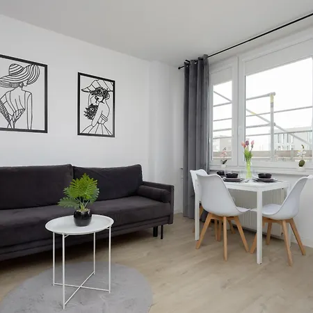 Marszalkowska Stylish With Balcony Center By Renters Warszawa