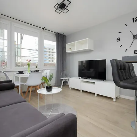 Marszalkowska Stylish With Balcony Center By Renters * Warszawa