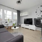 Marszalkowska Stylish With Balcony Center By Renters * Warszawa