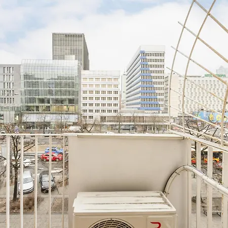 Marszalkowska Stylish With Balcony Center By Renters *