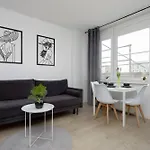 Marszalkowska Stylish With Balcony Center By Renters وارسو