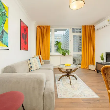 شقة Marszalkowska Stylish With Balcony Center By Renters